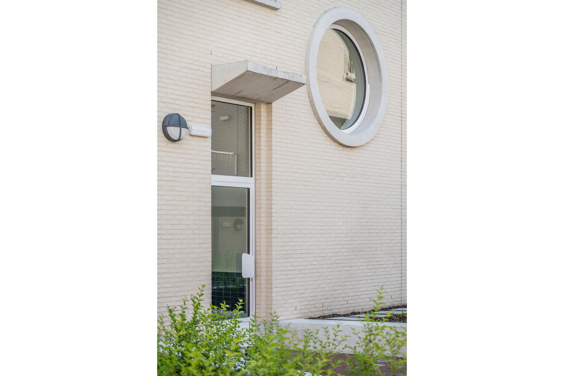 ESA14.600 S-zoom voordeur