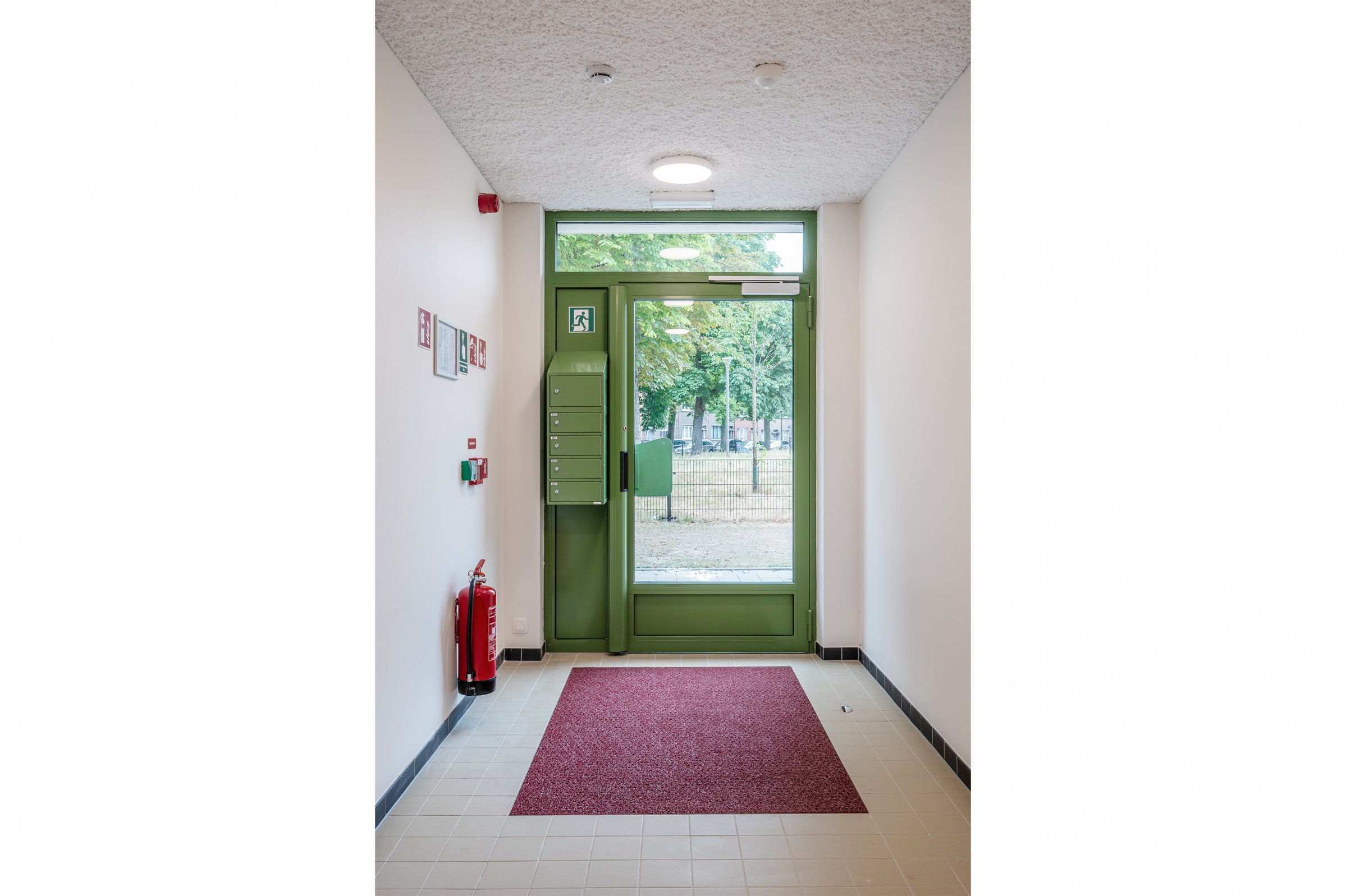 ESA14.600 S- voordeur inkom